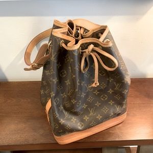 Louis Vuitton Vintage Brown Monogram Canvas Purse